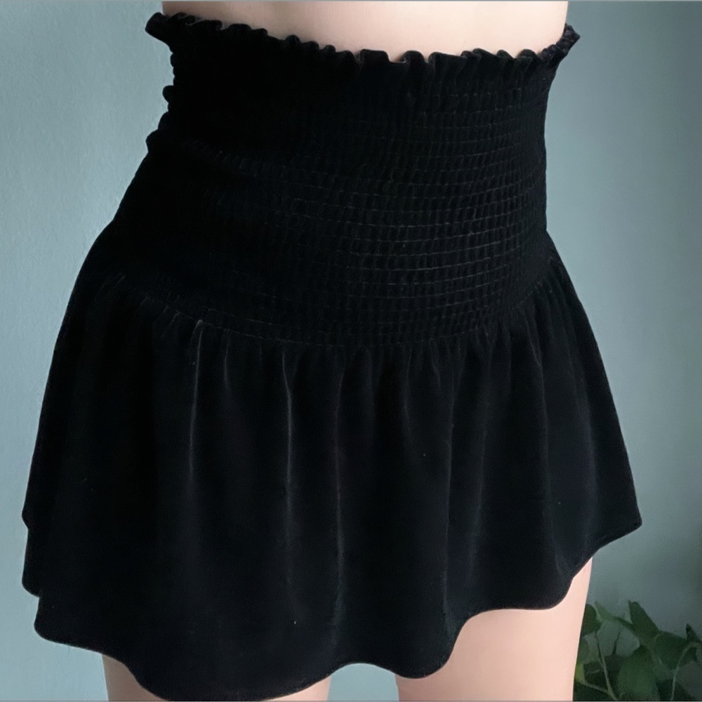 NWT Zara Velvet Skirt Black
